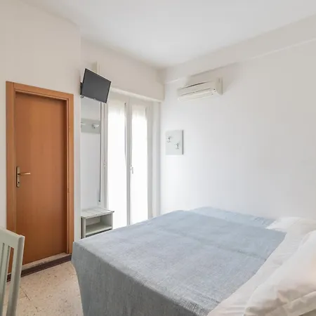 Leonardo Hotel